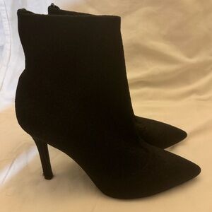 Gianni Bini Chic Black Sock Stiletto Ankle Boots - Size 7